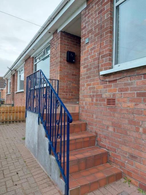 Bellevue Bungalow - Comfortable Home With Amazing Views Belfast Exterior photo